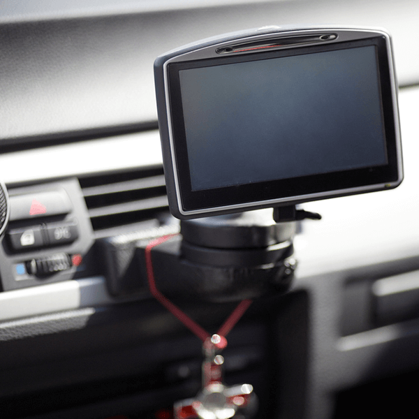 Ventajas de instalar un GPS en tu auto y cómo hacerlo
